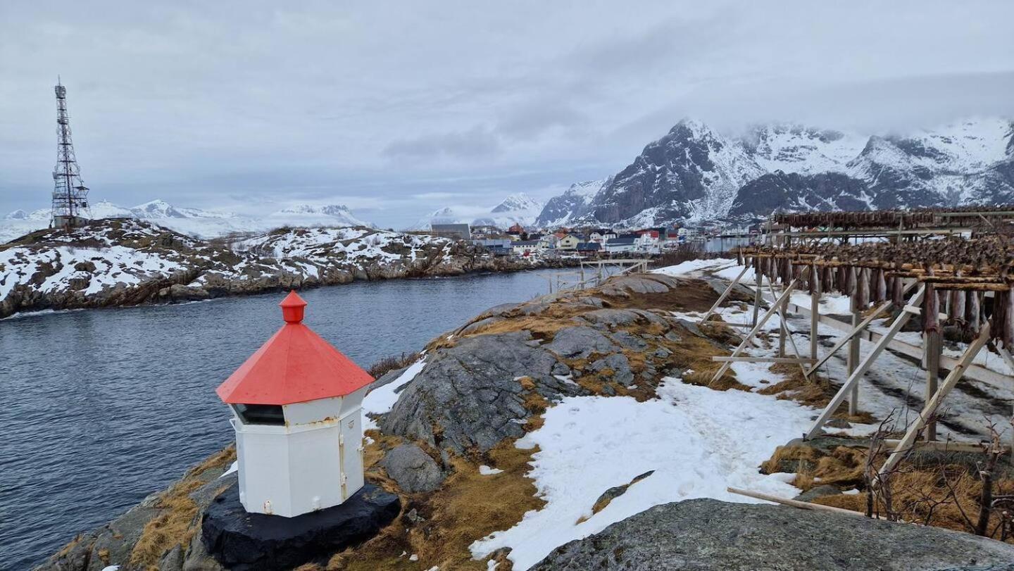 Leilighet I Banhammaren Med Balkong Henningsvaer Exteriér fotografie